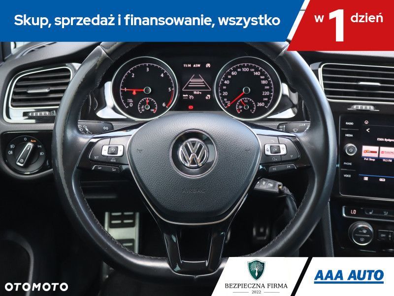 Volkswagen Golf Variant - 18
