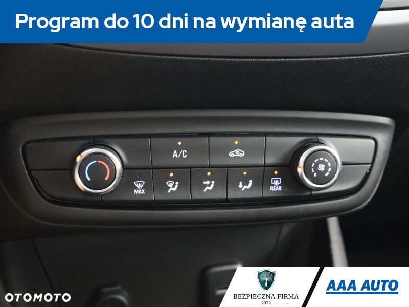 Opel Crossland X - 20