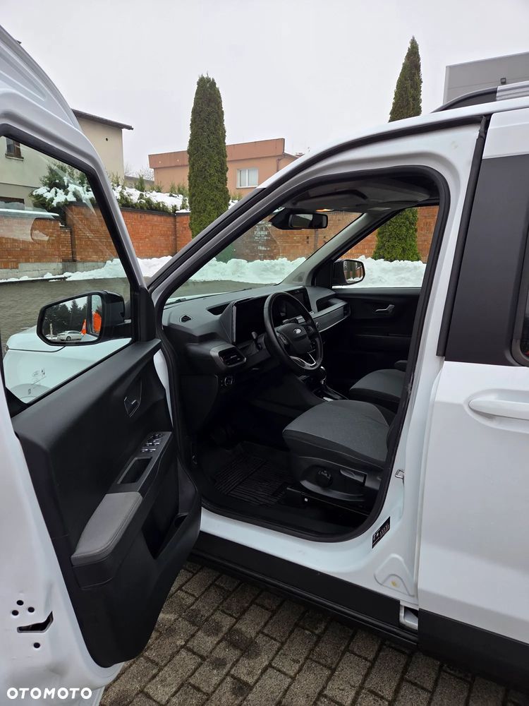 Ford Tourneo Courier 1.0 EcoBoost Titanium - 2