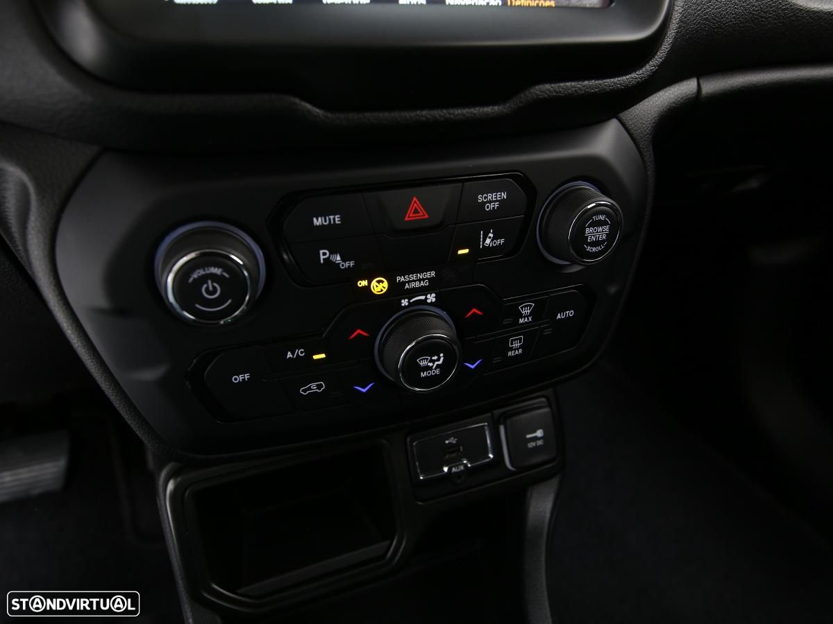 Jeep Renegade - 13
