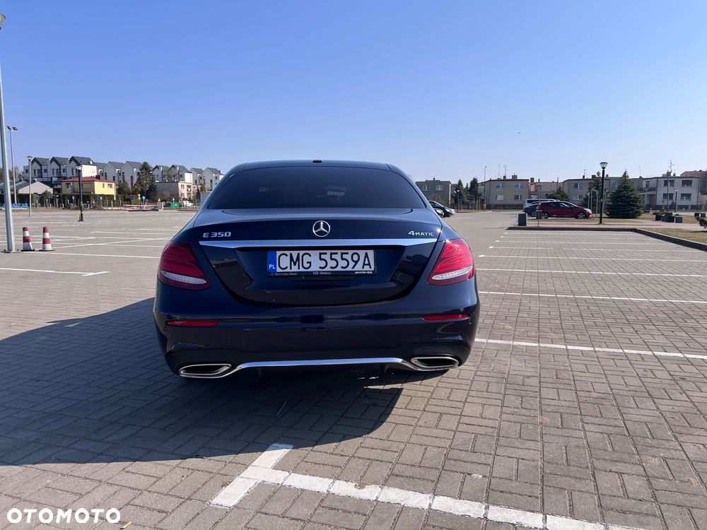 Mercedes-Benz Klasa E - 4