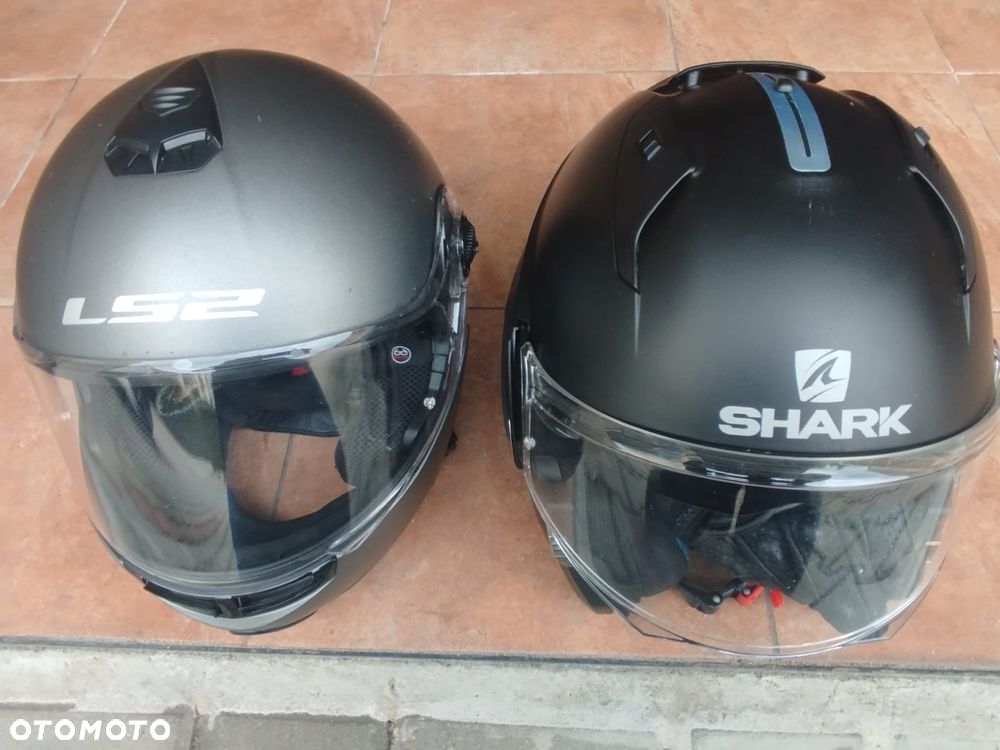 Suzuki Intruder - 12