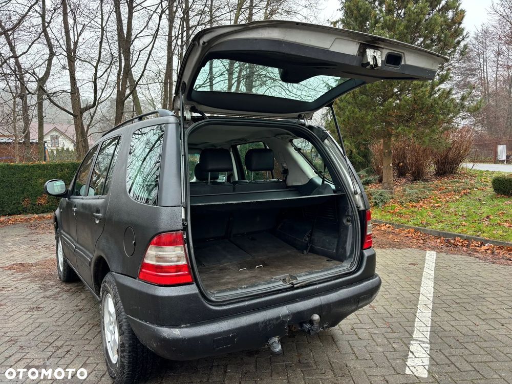 Mercedes-Benz ML - 11