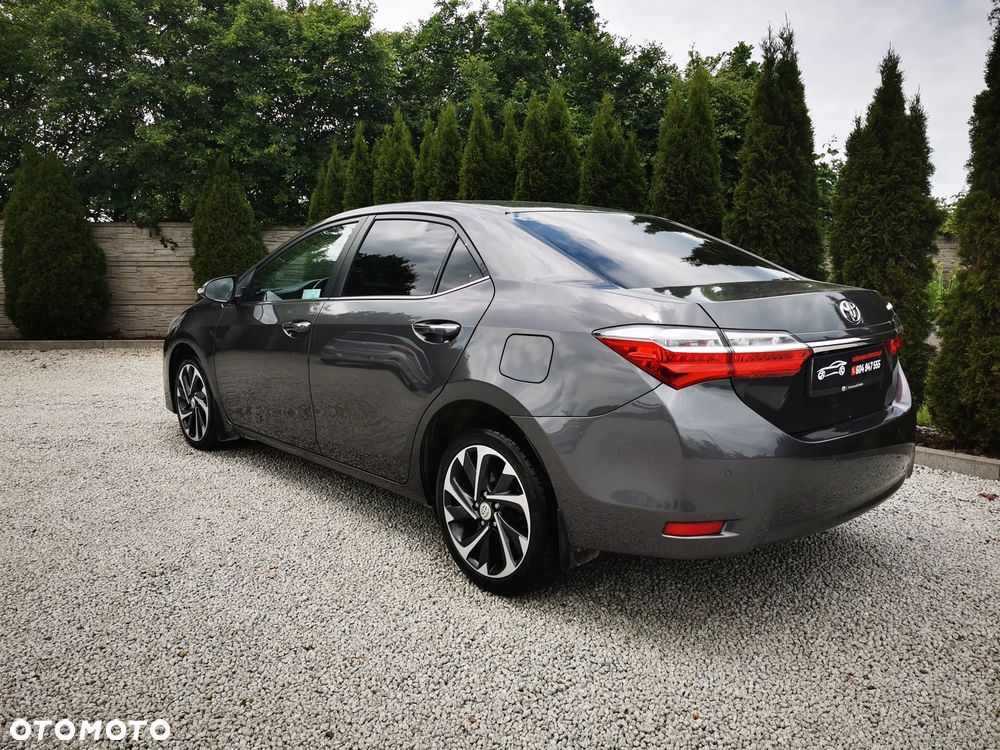 Toyota Corolla 1.6 Executive MS - 27