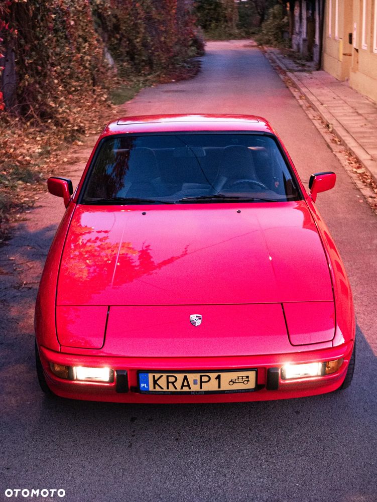 Porsche 924 - 23