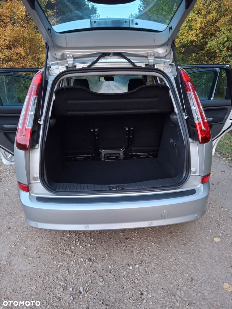 Ford C-MAX - 17