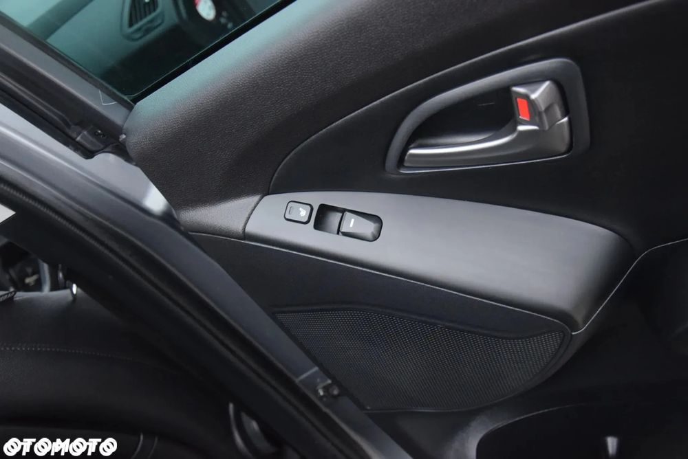 Hyundai ix35 2.0 CRDi Premium 4WD - 20