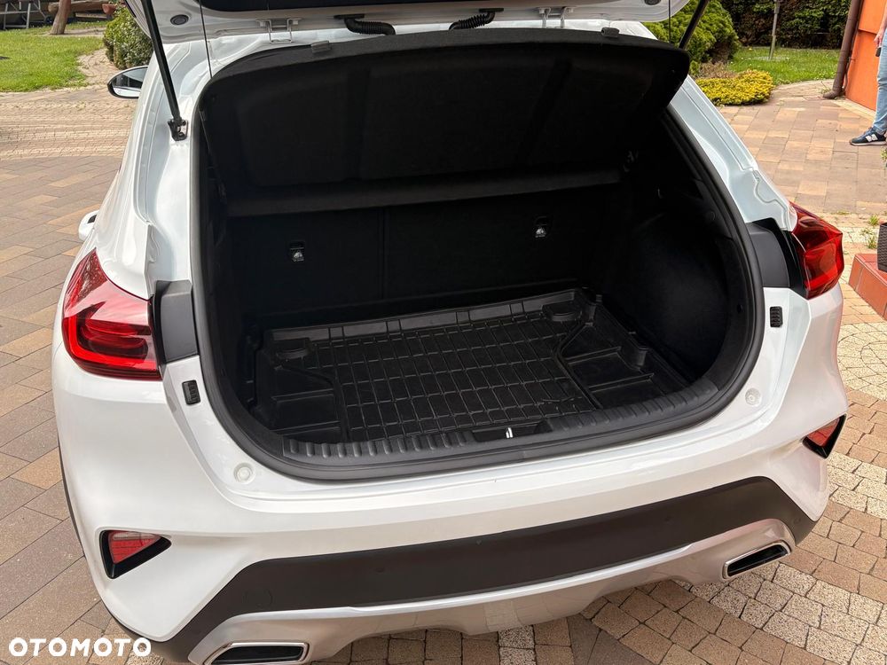 Kia XCeed 1.4 T-GDI L Business Line - 8