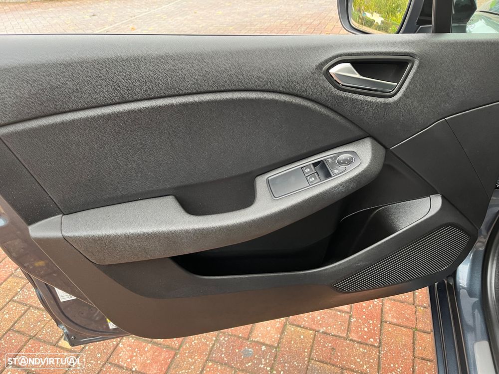 Renault Clio 1.0 TCe Limited - 6