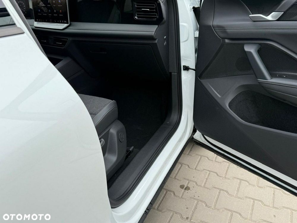 Volkswagen Tiguan 1.5 eTSI OPF DSG Life - 14