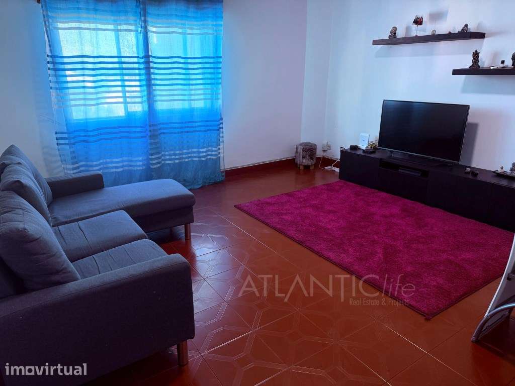 Apartamento T2 no Cacém - Excelente Localização e Luminosidade - Grande imagem: 2/15