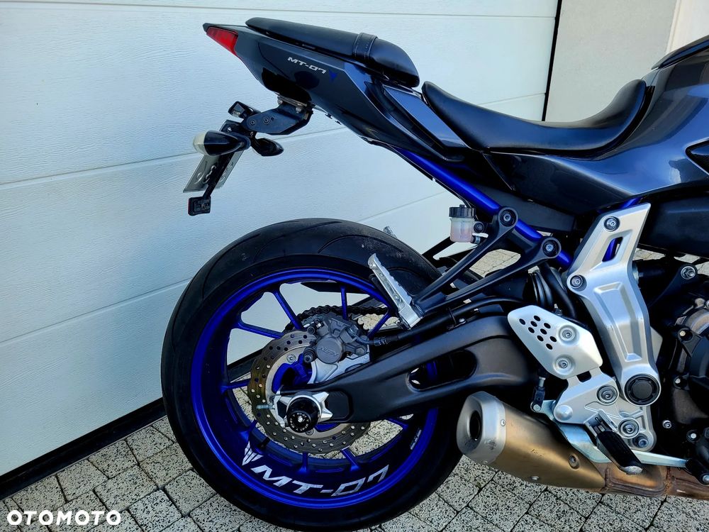 Yamaha MT - 2