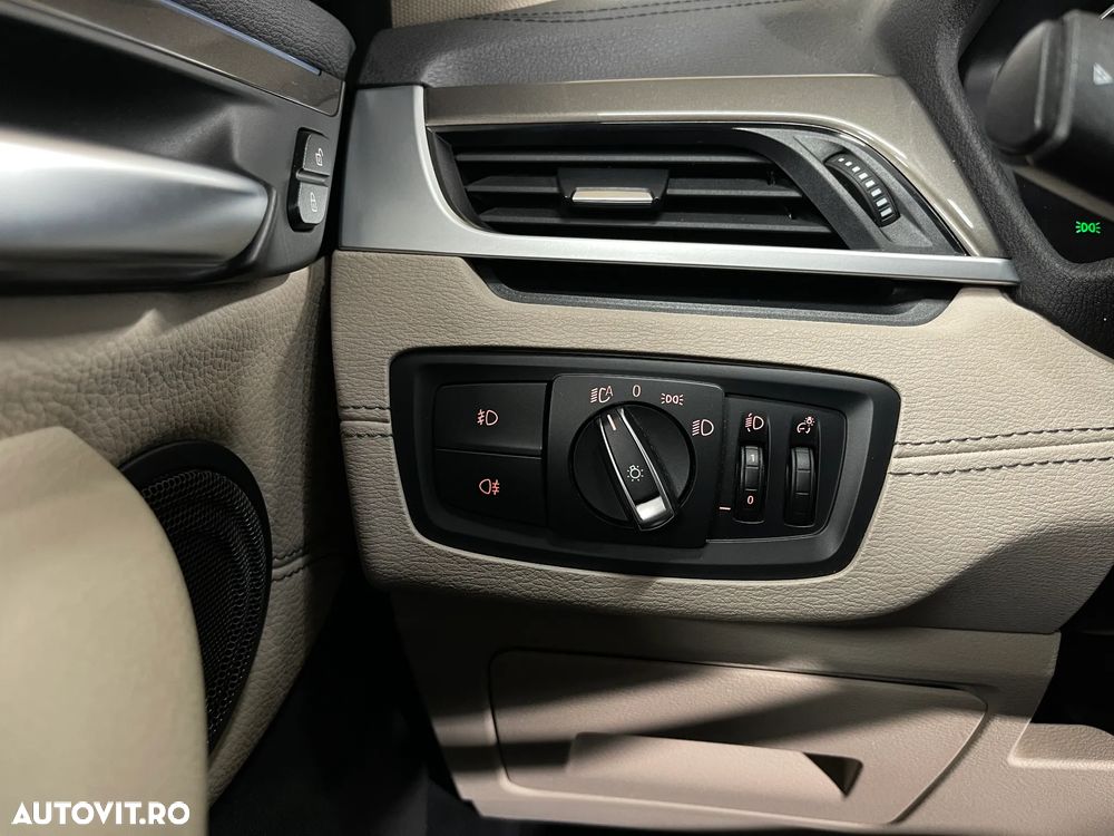 BMW X1 xDrive25e xLine - 32