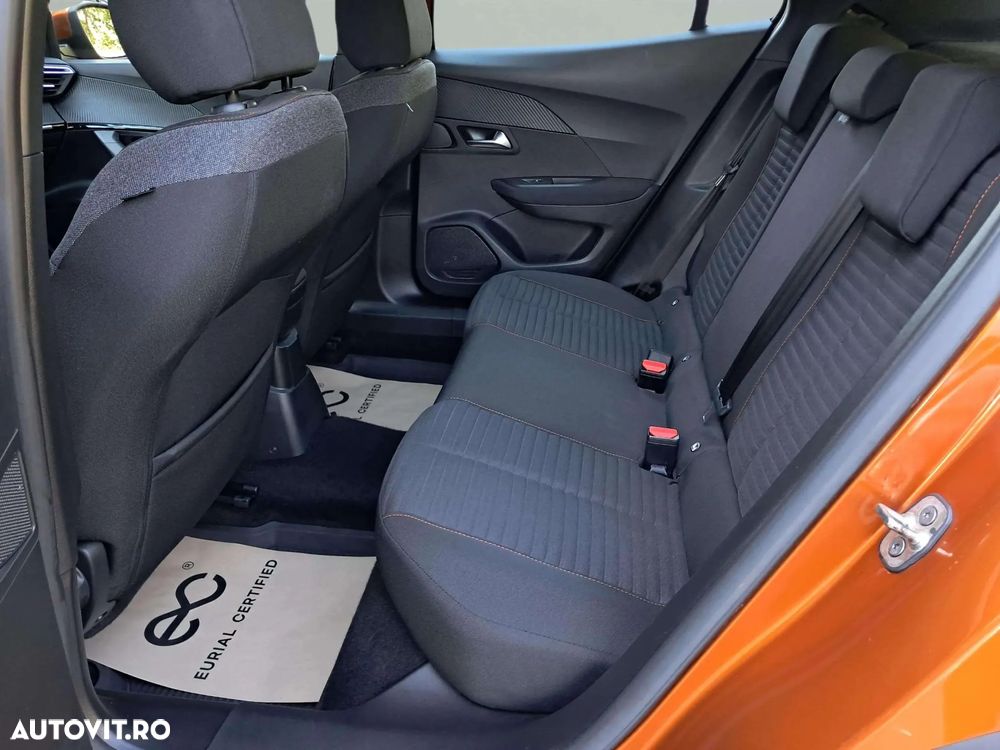 Peugeot 2008 1.2 PureTech EAT8 STT Active Pack - 9