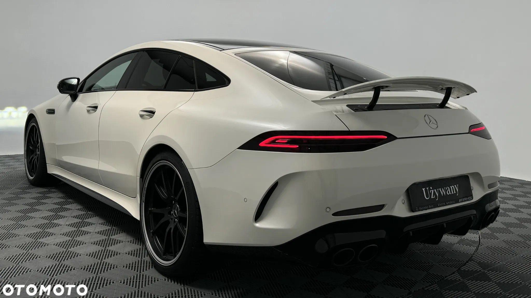 Mercedes-Benz AMG GT 53 4-Matic+ - 30