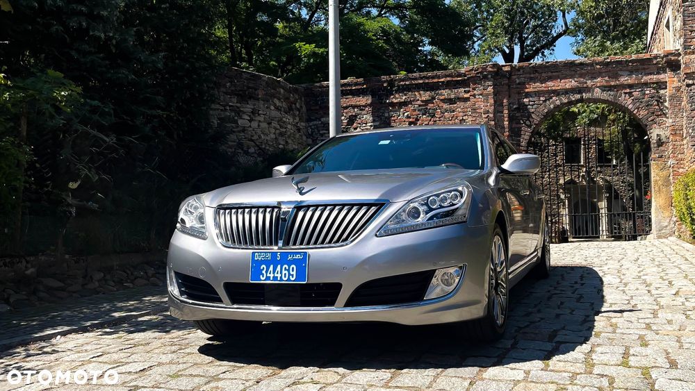 Hyundai Equus - 13