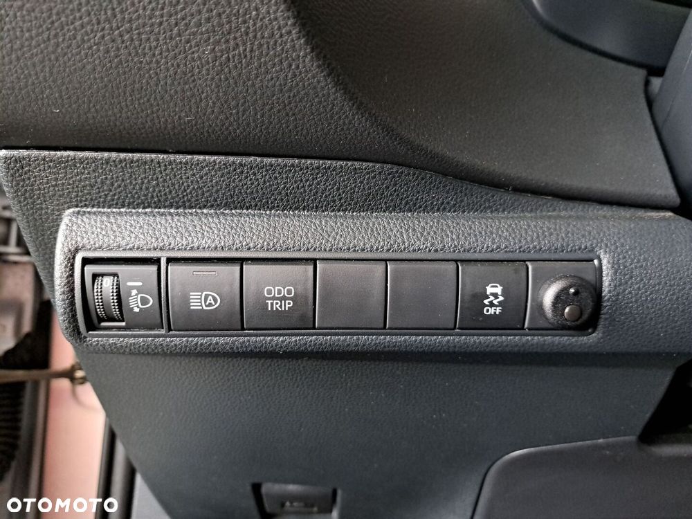 Toyota Corolla 1.8 Hybrid Comfort - 31