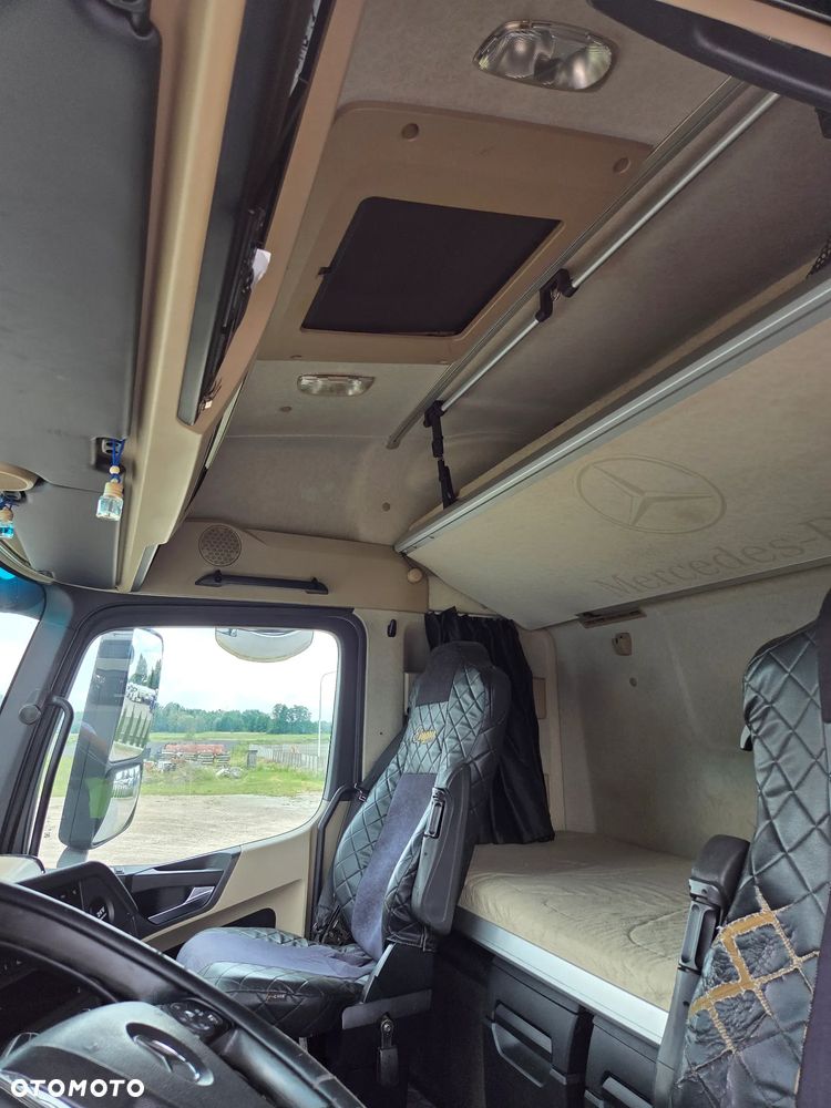 Mercedes-Benz Actros 1845 - 11