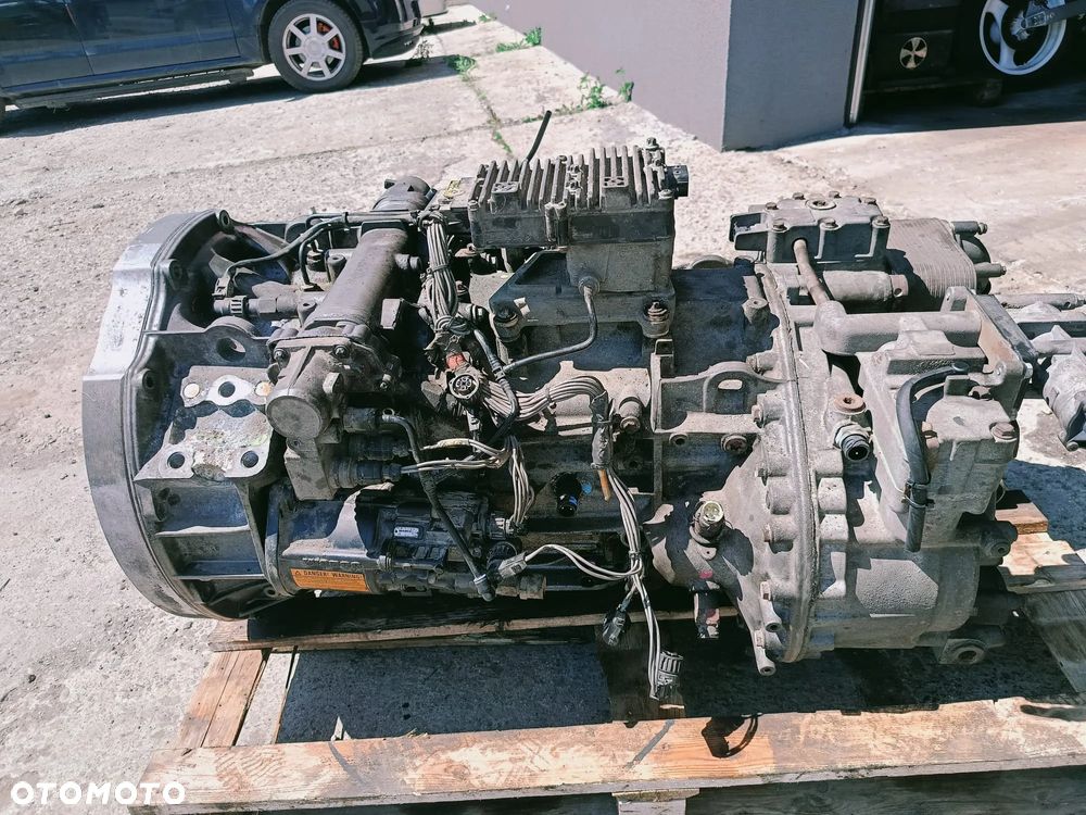 SKRZYNIA BIEGÓW RENAULT T RANGE NAPRAWA - 12