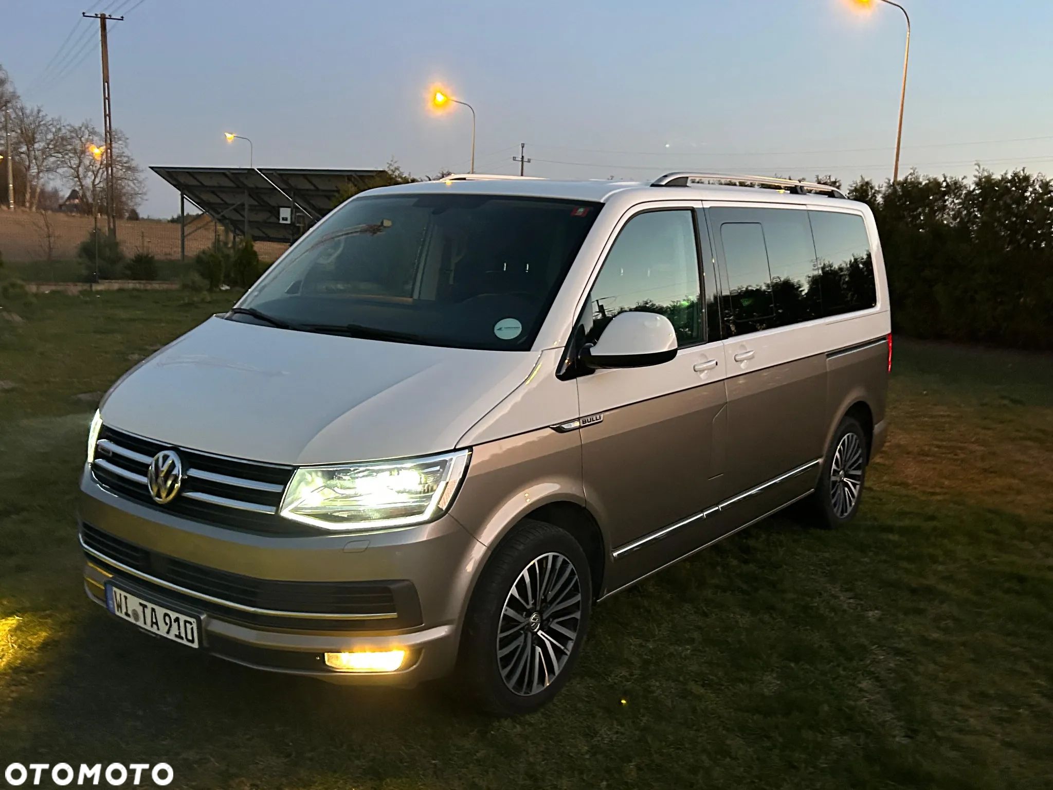 Volkswagen Multivan 2.0 BiTDI L1 Highline 4Motion DSG - 1