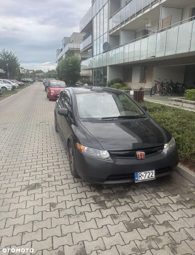Honda Civic - 4
