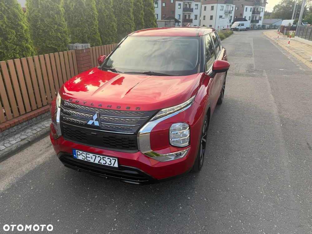 Mitsubishi Outlander - 10