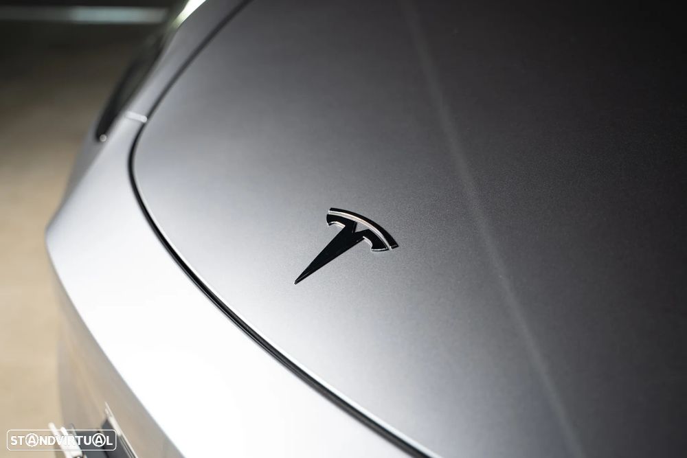 Tesla Model Y Long Range Tração Integral - 8