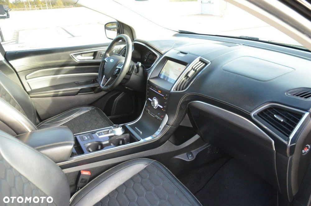 Ford Edge - 23