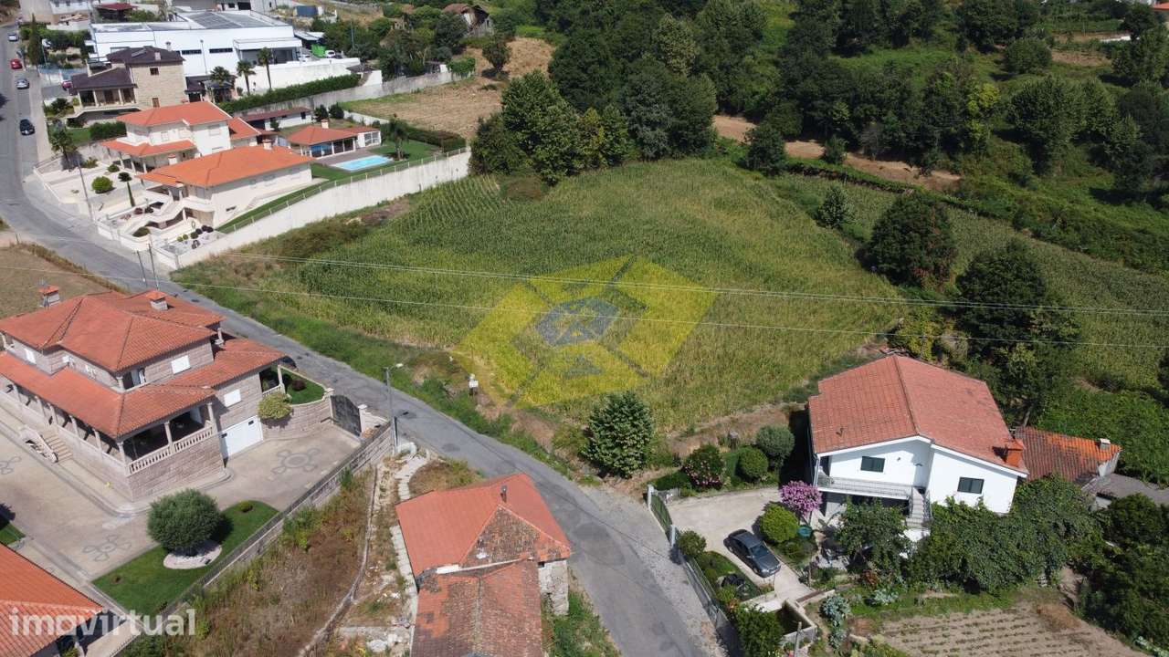 Lote de terreno com 1200m2 em Torrados - Felgueiras - Grande imagem: 3/5
