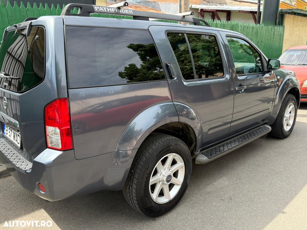 Nissan Pathfinder 2.5 dCi LE Plus - 5
