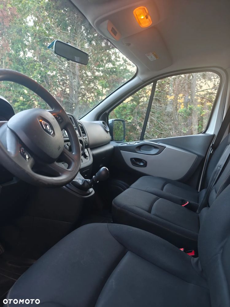 Renault Trafic - 8