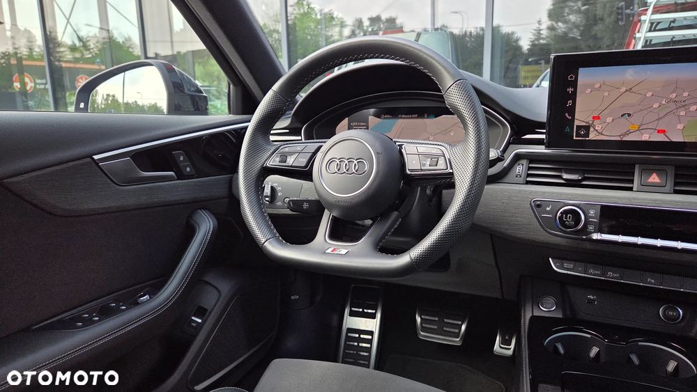 Audi A4 Avant - 19