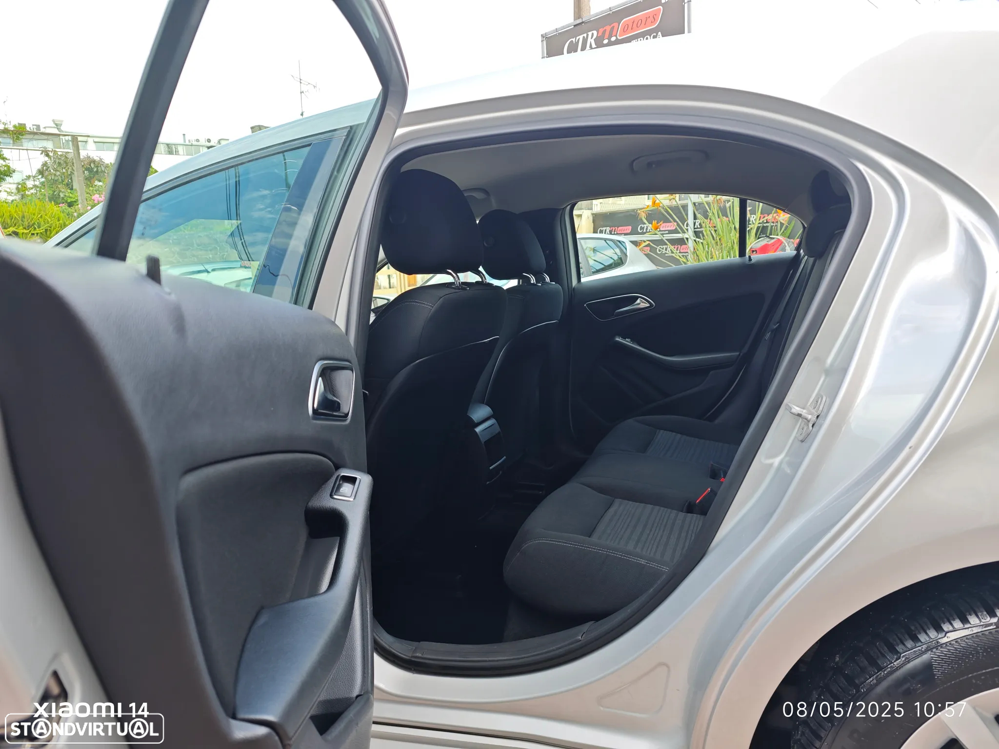 Mercedes-Benz A 180 CDI (BlueEFFICIENCY) - 10