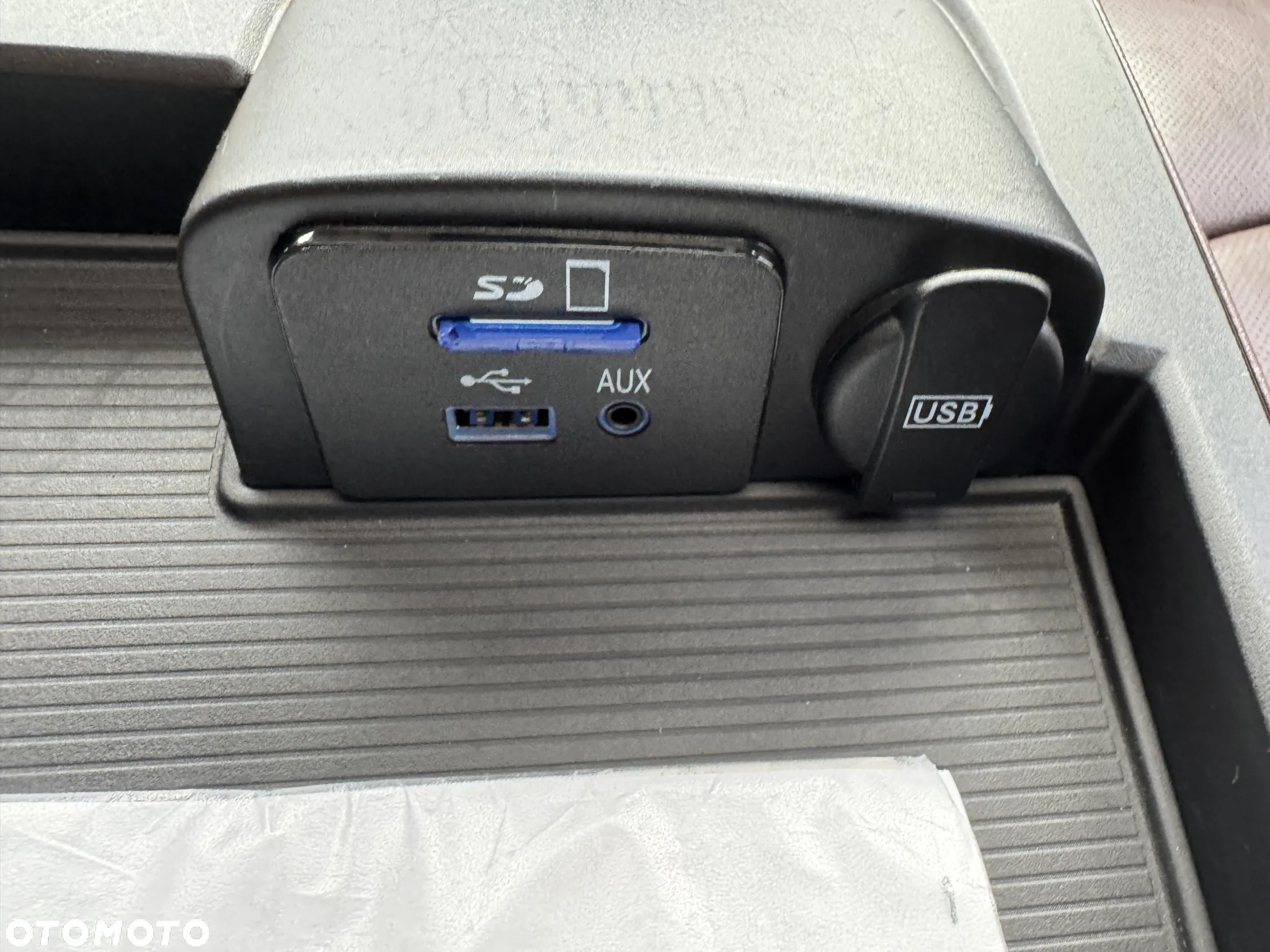 Dodge RAM 1500 5.7 4x4 - 38