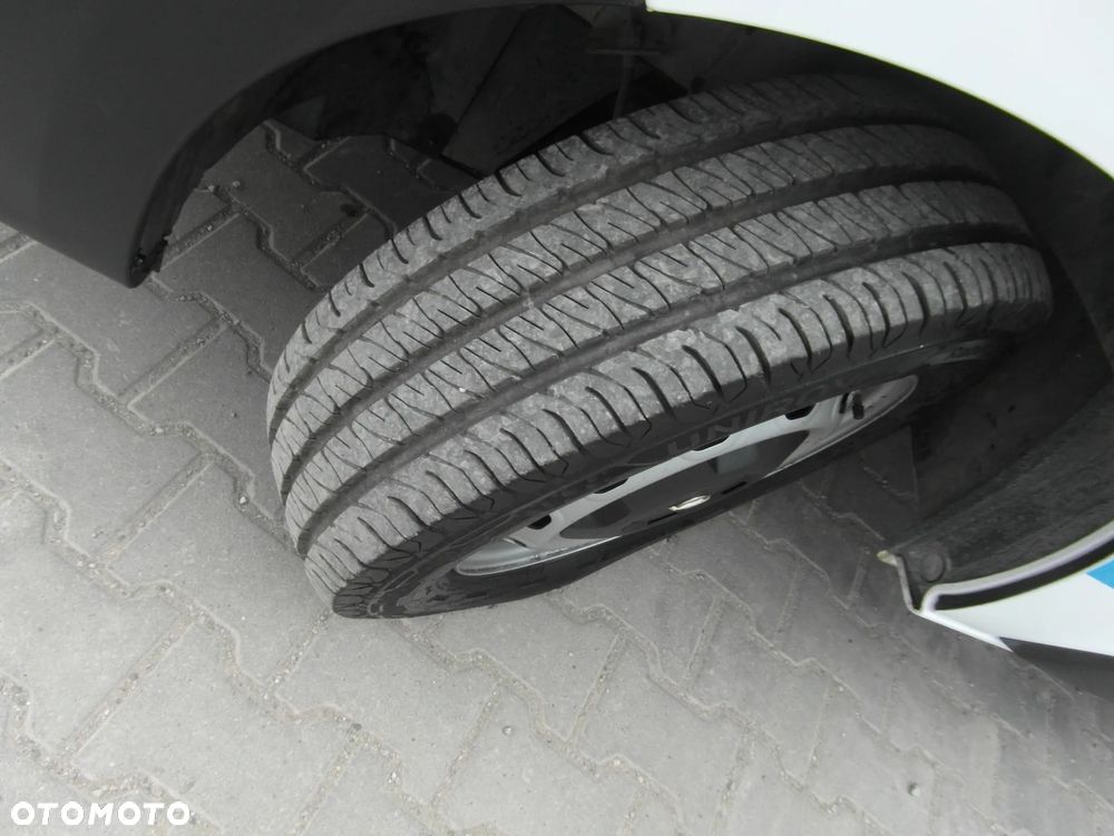 Opel VIVARO L2H2 MAXI - 27