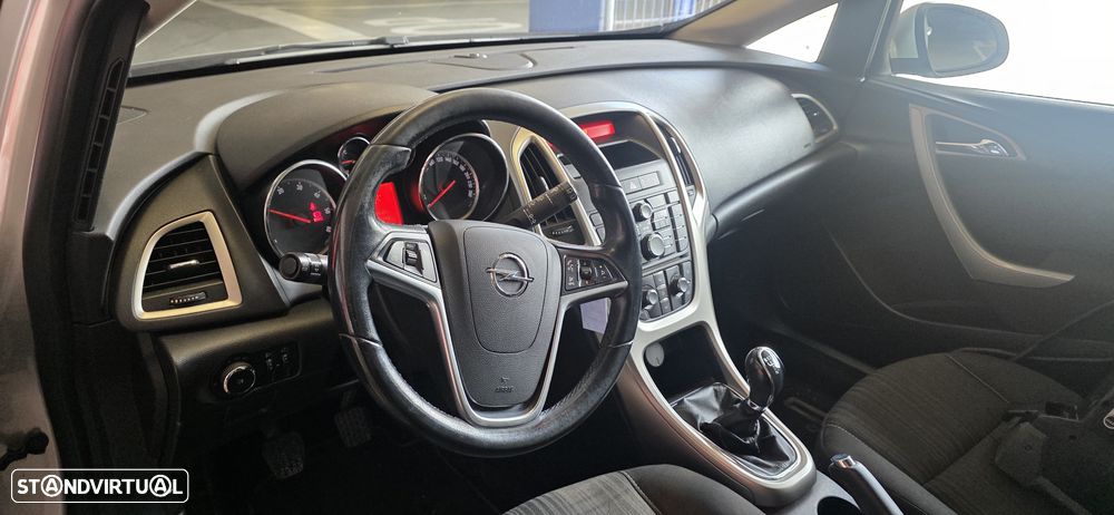 Opel Astra Sports Tourer 1.3 CDTI DPF EcoFLEX Sports Tourer Design Edition - 6