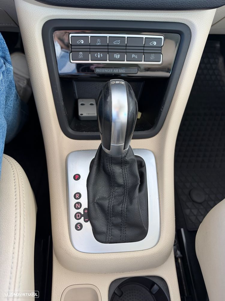 VW Sharan 2.0 TDI Blue Highline DSG - 14