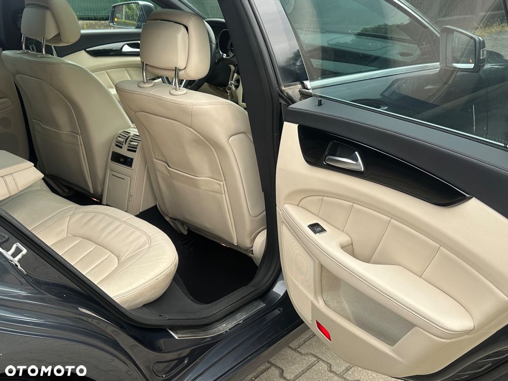 Mercedes-Benz CLS 350 CDI BlueEff - 26