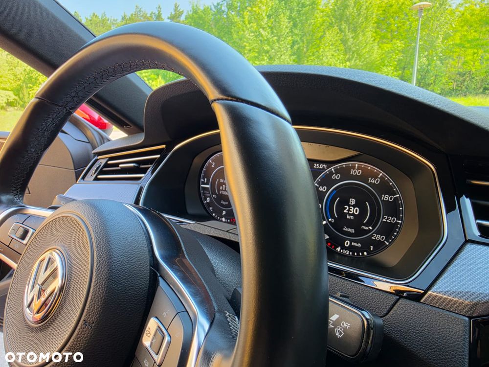 Volkswagen Arteon 2.0 TDI SCR R-Line DSG - 11