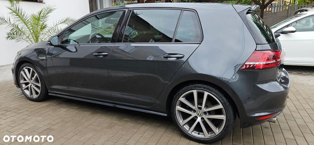 Volkswagen Golf - 3
