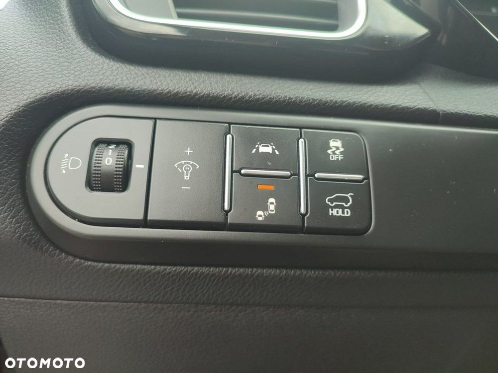 Kia XCeed - 19