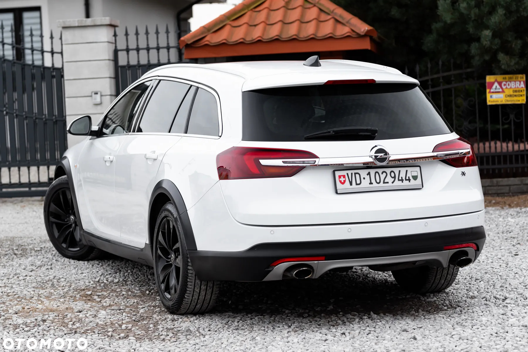 Opel Insignia 2.0 ECOTEC DI Turbo 4x4 Country Tourer Au - 12