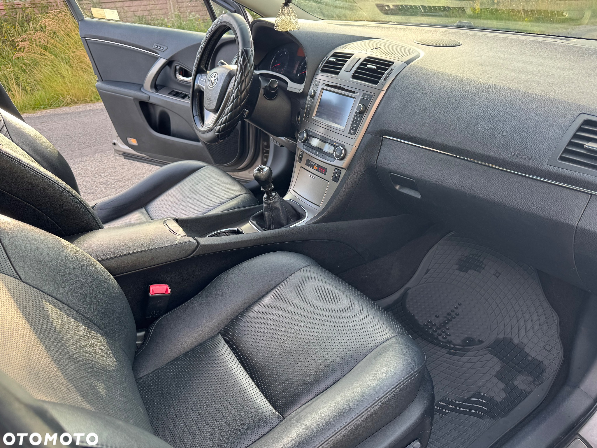 Toyota Avensis 2.2 D-CAT Prestige - 12