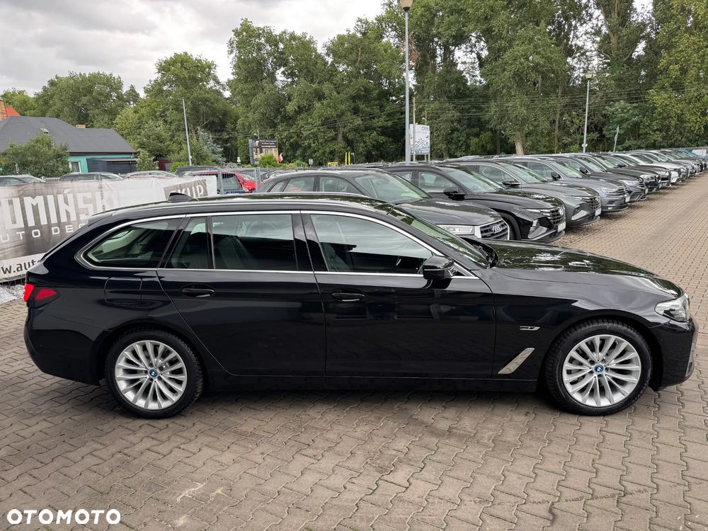 BMW Seria 5 530e Luxury Line - 12