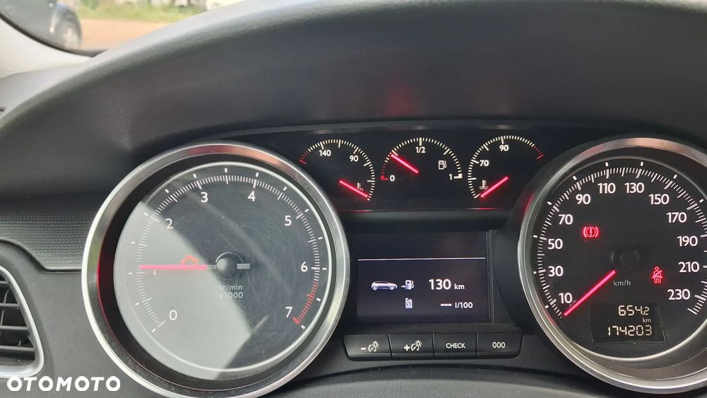 Peugeot 508 SW 155 THP Allure - 2