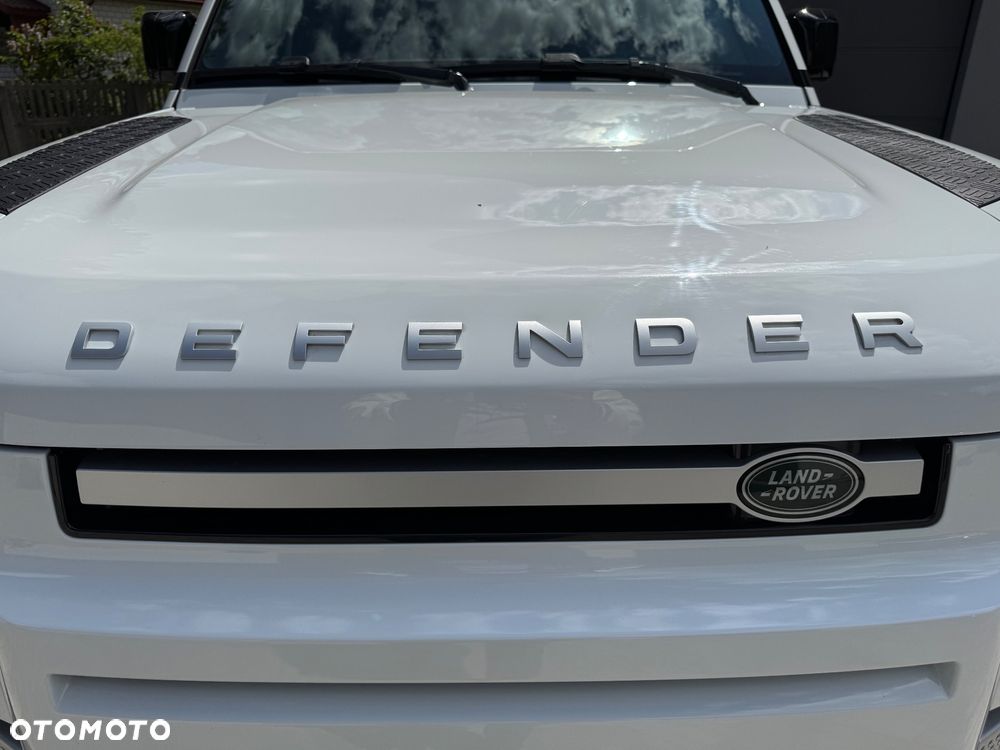 Land Rover Defender 2.0 P300 - 2