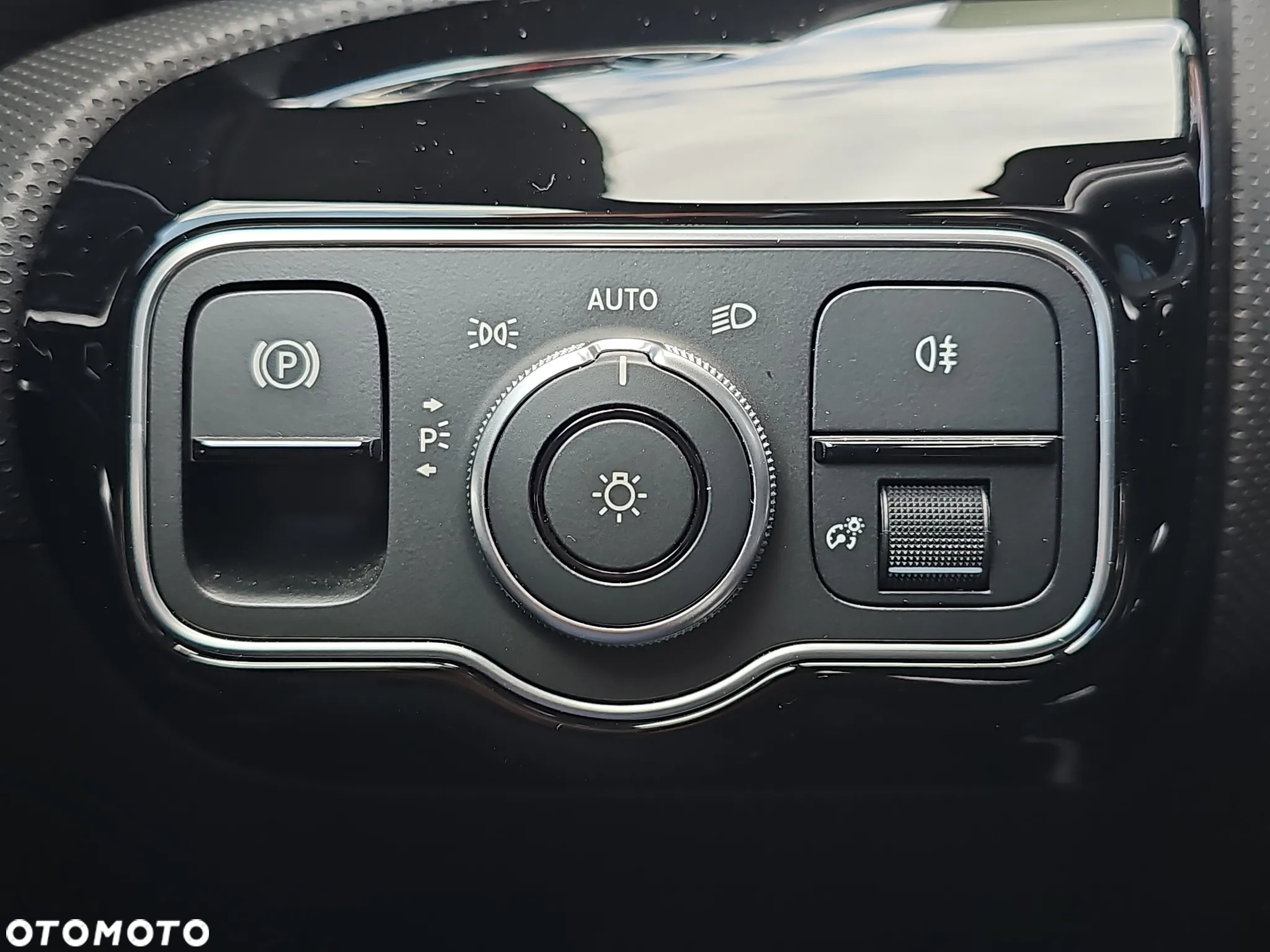 Mercedes-Benz CLA 200 d 4-Matic 8G-DCT - 20