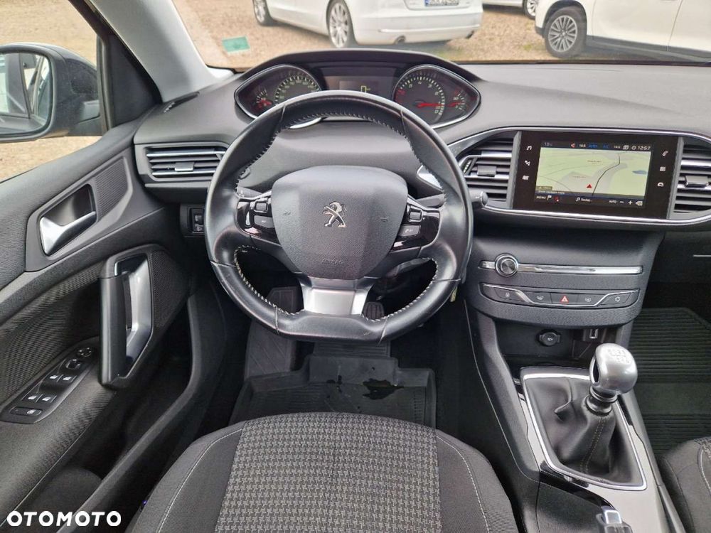 Peugeot 308 - 15