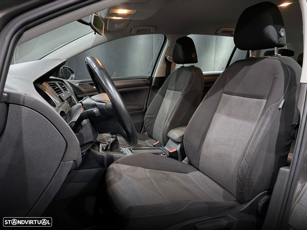 VW Golf Variant 1.6 TDi BlueMotion Confortline - 14