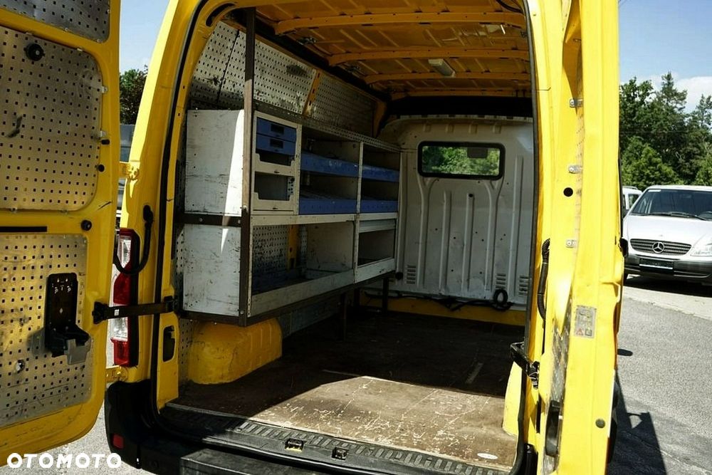 Renault Master - 24